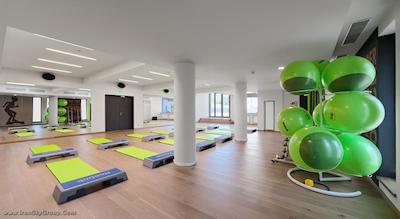 رامادا پلازا بخارست کنونشن سنتر