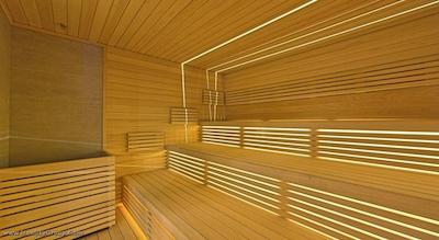 رامادا پلازا بخارست کنونشن سنتر