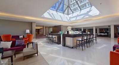 رامادا پلازا بخارست کنونشن سنتر