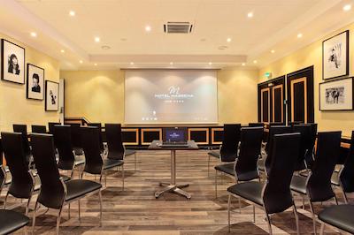 بست وسترن پلاس هتل ماسنا نایس