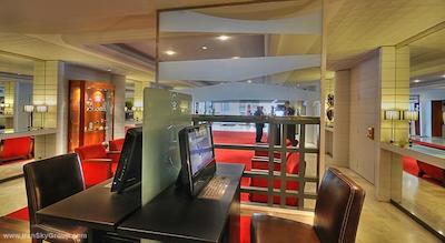 مرکور سنتر نوتردام