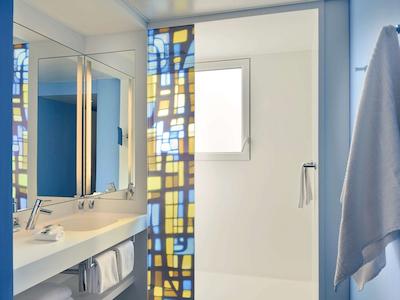 مرکور سنتر نوتردام