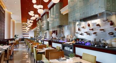 هالیدی این شانگهای پودنگ کنگکیاو