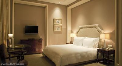 سانرایز آن د باند