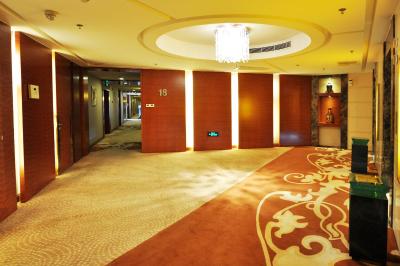 هاوارد جانسون کیدا پلازا