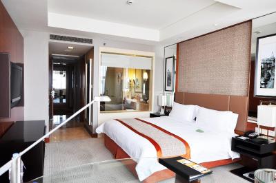 هاوارد جانسون کیدا پلازا