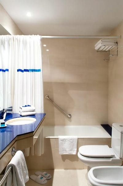 اچ‌ سی‌ سی ریجنت