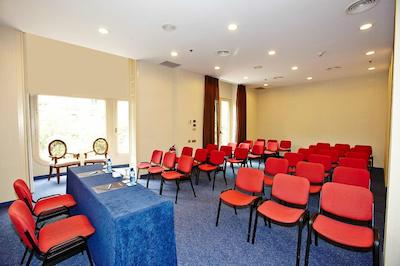 اچ‌ سی‌ سی ریجنت