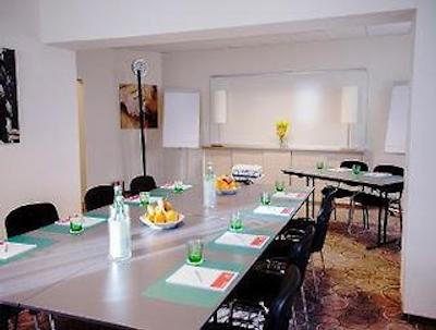 فورساید هتل اند سویتس وین