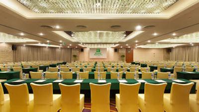 هالیدی این شانگهای ویستا