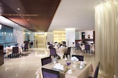 هالیدی این شانگهای ویستا