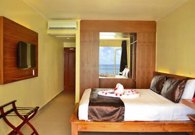 کرال استرند