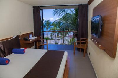 کرال استرند