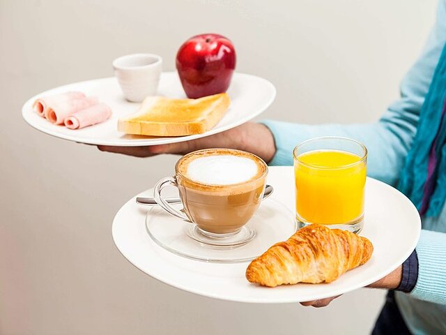 آیبیس مادرید آلکوبنداس