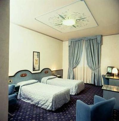 گرند هتل پوچینی