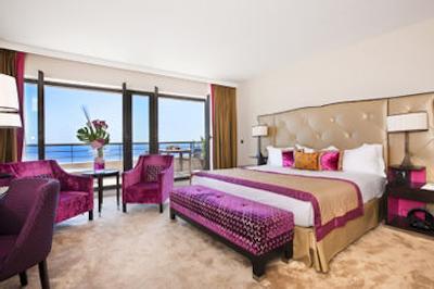 حیات ریجنسی نیس پالاس دی لا مدیترانه