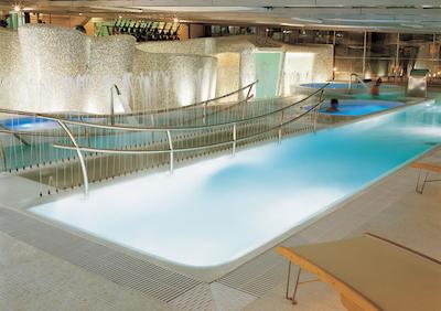 ان اچ کالکشن مادرید اوربیلدینگ