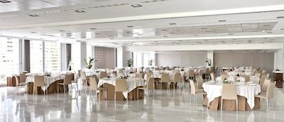 ان اچ کالکشن مادرید اوربیلدینگ