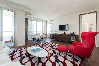 ان اچ کالکشن مادرید اوربیلدینگ