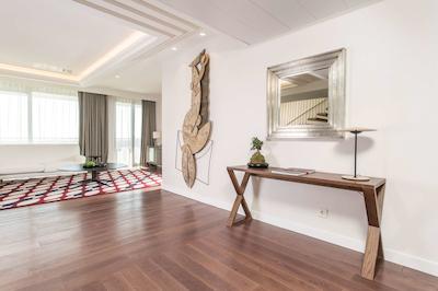 ان اچ کالکشن مادرید اوربیلدینگ