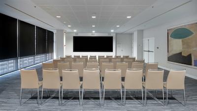 ان اچ کالکشن مادرید اوربیلدینگ