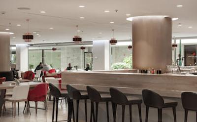 ان اچ کالکشن مادرید اوربیلدینگ