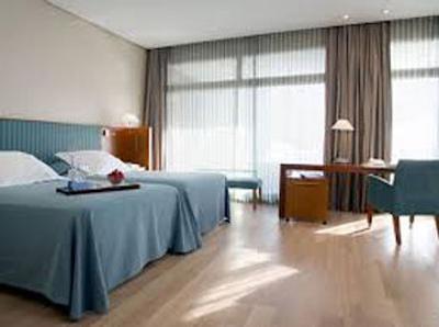 ان اچ کالکشن مادرید اوربیلدینگ