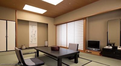 ایست 21 توکیو