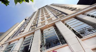 مانتری آکاساکا