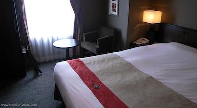 مانتری آکاساکا