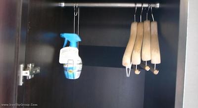 مانتری آکاساکا