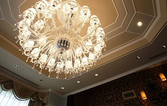 مانتری آکاساکا