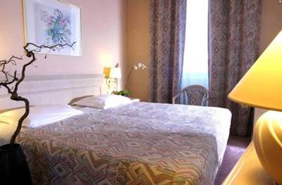 بی4 نیزا پارک