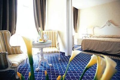 بی4 نیزا پارک