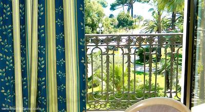 بی4 نیزا پارک