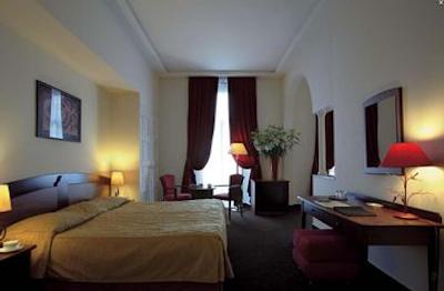 بی4 نیزا پارک