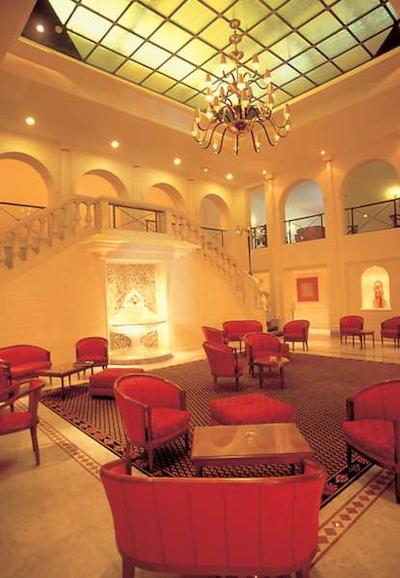 بی4 نیزا پارک