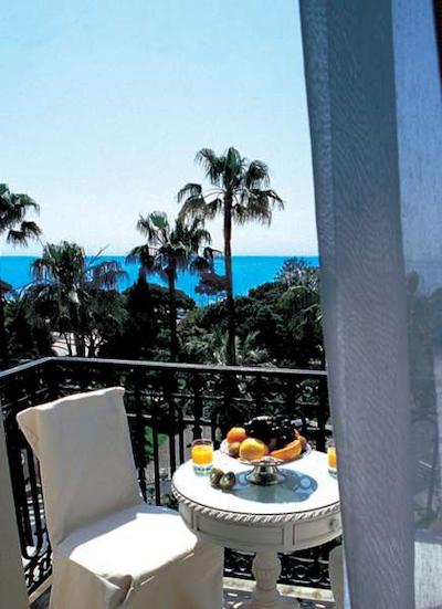 بی4 نیزا پارک