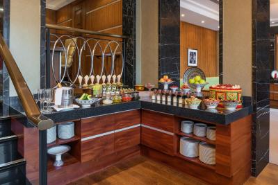 کورینتیا هتل سن پیترزبورگ