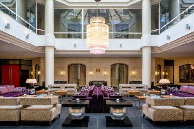 کورینتیا هتل سن پیترزبورگ