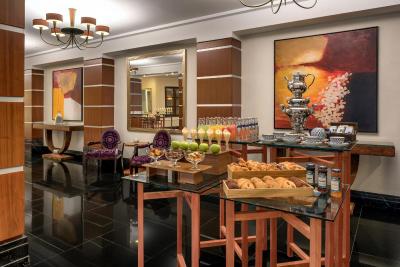 کورینتیا هتل سن پیترزبورگ