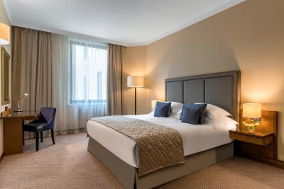 کورینتیا هتل سن پیترزبورگ