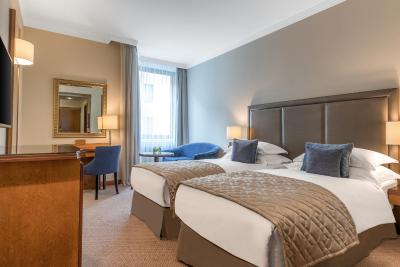 کورینتیا هتل سن پیترزبورگ