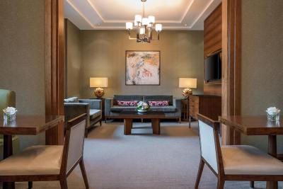 کورینتیا هتل سن پیترزبورگ