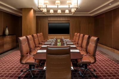 کورینتیا هتل سن پیترزبورگ