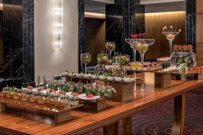 کورینتیا هتل سن پیترزبورگ