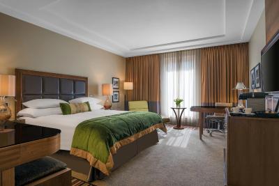 کورینتیا هتل سن پیترزبورگ