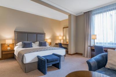 کورینتیا هتل سن پیترزبورگ