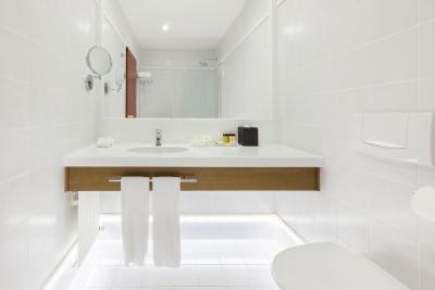 کورینتیا هتل سن پیترزبورگ