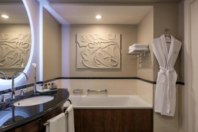 کورینتیا هتل سن پیترزبورگ